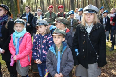 Setki osób na obchodach piaśnickich fot. Wiesława Waldowska