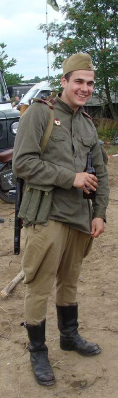 IV Piknik Militarny „Gniewino 2011"