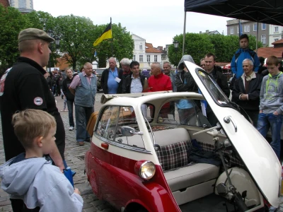 III Runda Mistrzostw Polski Pojazdów Zabytkowych 2015 fot. Leszek Spigarski