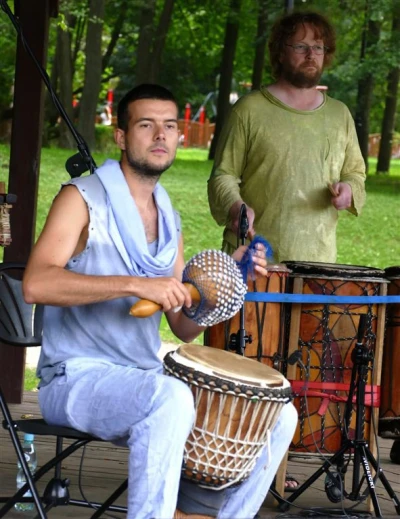 Muzyczne Lato 2017. Zespół „Foliba” na małej scenie w Parku Miejskim