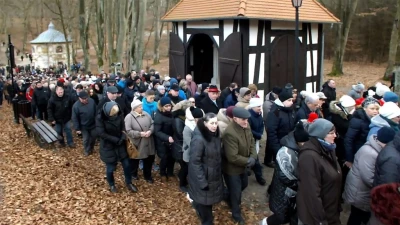 Kaszubska Droga Krzyżowa 2016 na Kalwarii Wejherowskiej fot. Leszek Spigarski