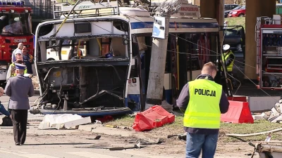 Wypadek tira i trolejbusa w Gdyni