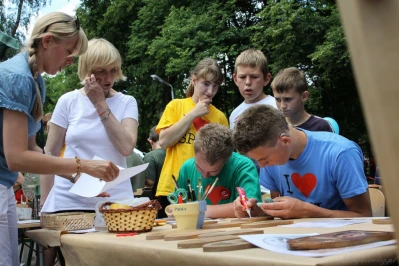 Piknik naukowy w szkole dla niesłyszących w Wejherowie