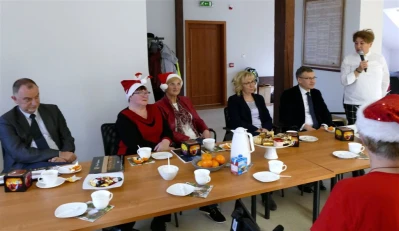Turystyczne Mikołajki i Dzień Wolontariusza 2017 w WUTW YMCA, fot. Leszek Spigarski