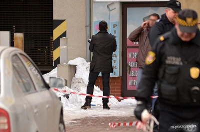 Alarm bombowy przy Centrum Kwiatkowskiego