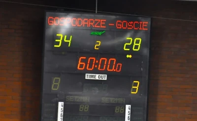 Zwycięstwo Tytanów 34:28 na otwarcie sezonu - fot. Leszek Spigarski