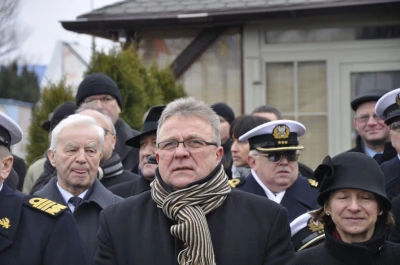 Puck: 91-lecie Polski i morza. Defilada i orędzia w porcie rybackim