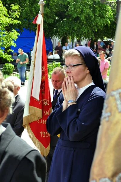 Boże Ciało 2017. Uroczystośc w parafii pw. Trójcy Świętej w Wejherowie. Fot. Leszek Spigarski
