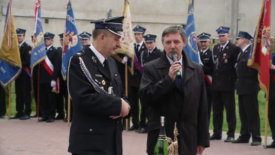 Nowy wóz dla OSP w Karwi
