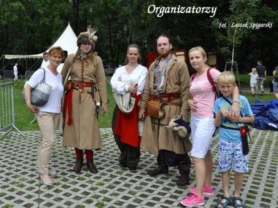 Rekonstrukcja historyczna 2016. Atak na taborowy wóz kupiecki fot. Leszek Spigarski