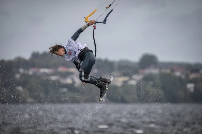 Puchar i Mistrzostwa Polski w kitesurfingu i wingfoilu w Pucku