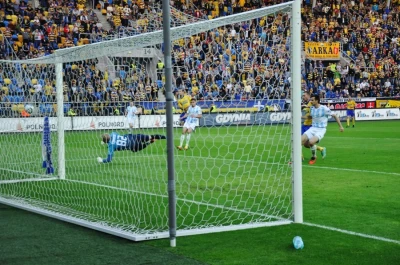 Mecz Arka Gdynia-Stomil Olsztyn