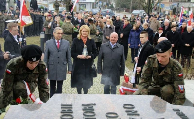 Żołnierzom Wyklętym - uroczystość przy Bramie Piaśnickiej
