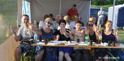 Dzień Sąsiada - piknik rodzinny na Osiedlu Sucharskiego (fot. Leszek Spigarski)