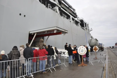 HMS Bulwark w Gdyni