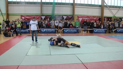 Siła mięśni czy technika, zawody MMA w Pucku