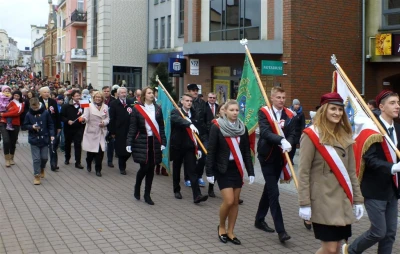 11 listopada 2015 w obiektywie Leszka Spigarskiego - Parada Niepodległościowa w Wejherowie