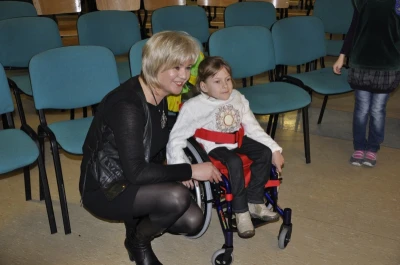 Uroczyste wręczenie wózka Marcie