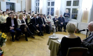 Benefis Edmunda Szymikowskiego w Muzeum PiMK-P – 65 lat z haftem kaszubskim. Fot – Leszek Spigarski