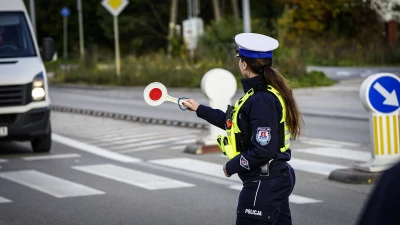 Znieważył policjantkę. Chciał przewieźć autobusem uczestników Openera będąc pijany