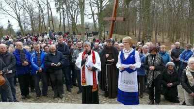 Pomorska Kaszubska Droga Krzyżowa 2017 fot. Leszek Spigarski