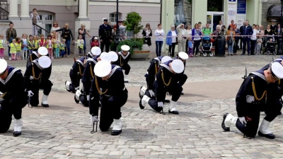 Musztra paradna na Placu Jakuba Wejhera 2017. Fot. Leszek Spigarski.