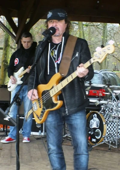 11 listopada 2015 w obiektywie Leszka Spigarskiego - Park Miejski - występ zesołu White Room