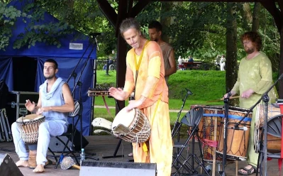 Muzyczne Lato 2017. Zespół „Foliba” na małej scenie w Parku Miejskim