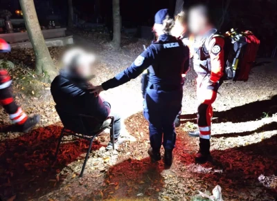 Usłyszeli wołanie o pomoc na opustoszałym cmentarzu