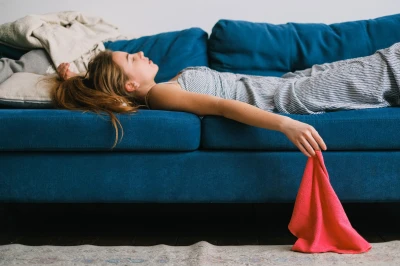 Kobiety, które dbają o wszystkich poza sobą – jak odzyskać kontakt z własnymi potrzebami?