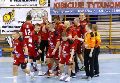 Tytani Wejherowo pokonali MOSiR Kętrzyn  40:20. fot.Leszek Spigarski