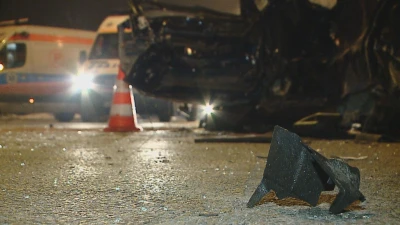 Wypadek samochodu osobowego z samochodem pożarniczym