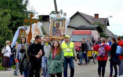 Pielgrzymka wejherowskich parafii do Swarzewa, fot. Leszek Spigarski