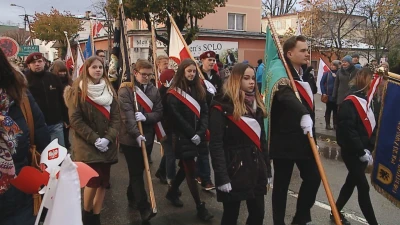 Rumia: uroczysty przemarsz z okazji Święta Niepodległości