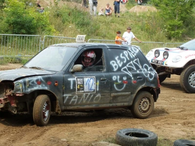 Weekend pod znakiem Wrak Race
