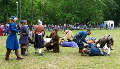 Rekonstrukcja historyczna 2017. Bitwa o taborowy wóz kupiecki - fot. Leszek Spigarski