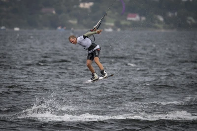 Puchar i Mistrzostwa Polski w kitesurfingu i wingfoilu w Pucku