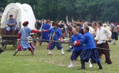 Rekonstrukcja historyczna 2017. Bitwa o taborowy wóz kupiecki - fot. Leszek Spigarski