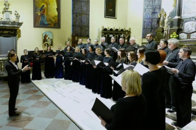 Koncert muzyki pasyjnej w Kolegiacie (31.03.2017) – fot. Leszek Spigarski