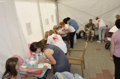 Gdynia: Dawcy szpiku na Skwerze