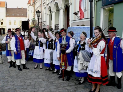 Wspomnienie XIX Ogólnopolskiego Festiwalu Pieśni o Morzu - Wejherowo 2006 - fot. Leszek Spigarski