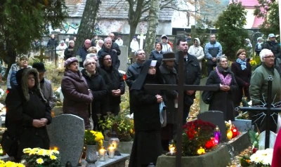Dzień Zaduszny (fot. Leszek Spigarski)