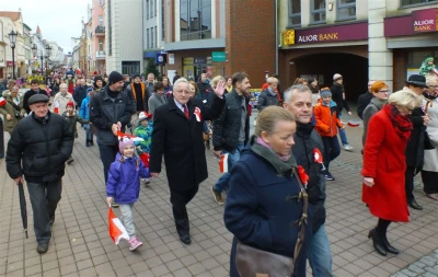11 listopada 2015 w obiektywie Leszka Spigarskiego - Parada Niepodległościowa w Wejherowie
