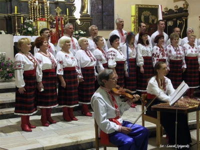 Wspomnienie XIX Ogólnopolskiego Festiwalu Pieśni o Morzu - Wejherowo 2006 - fot. Leszek Spigarski
