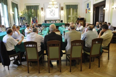 Jednogłośne absolutorium dla Józefa Reszke