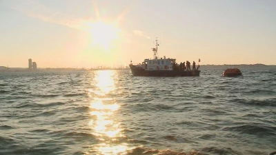 Gdynia: Noc na tratwie