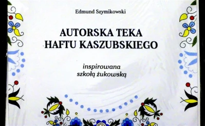 Benefis Edmunda Szymikowskiego w Muzeum PiMK-P – 65 lat z haftem kaszubskim. Fot – Leszek Spigarski