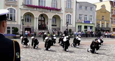 Musztra paradna na Placu Jakuba Wejhera 2017. Fot. Leszek Spigarski.