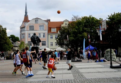 Streetball na Placu Jakuba Wejhera