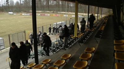 Ćwiczenia policji na stadionie Gryfa Orlex